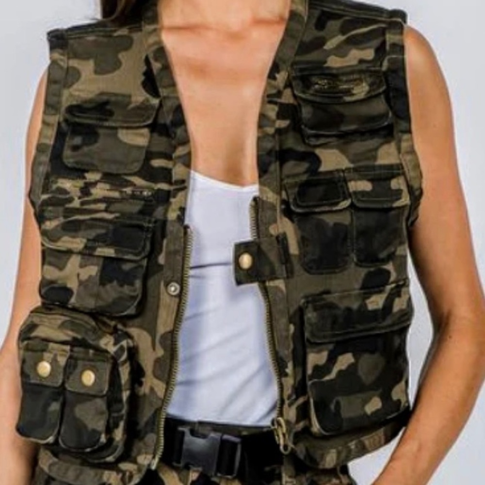 Utility Camo Vest PLUS SIZE